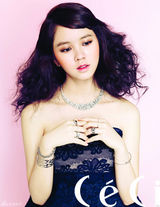 高清组图：韩童星金素贤清新写真展淑女风范