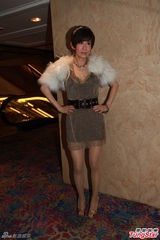 组图：陈奕迅加盟《金鸡》 吴君如秀事业线