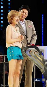 组图：少女时代Sunny等出演《以一敌百》比拼智力