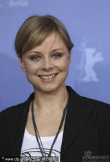 幻灯图：丹麦电影《一家人》记者会 主创齐亮相