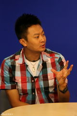 幻灯图集：景甜何润东印小天做客聊《我的美女老板》