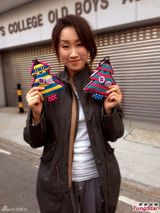 组图：陈慧琳郑伊健联同香港血癌基金圣诞送暖