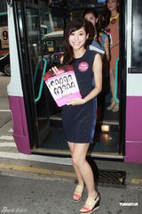 组图：准港姐为决赛拉票 热门汤洛雯受冷待