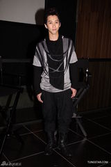 组图：陈妍希最爱吃菠萝油 无暇出席反狗仔行动