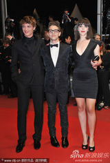 幻灯图集：导演迈克-李携主创出席《又一年》首映