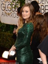组图：金球奖红毯 奥利维亚着绿裙孕妇也优雅