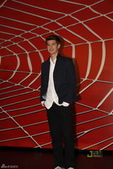 幻灯图集：新“蜘蛛侠”安德鲁-加菲尔德正式亮相