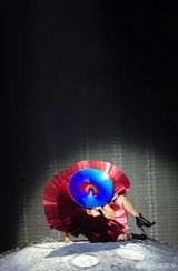 组图：MTV音乐奖现场 Lady Gaga顶锅盖月球漫步