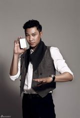 组图：谭耀文时尚大片引领潮流