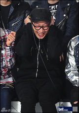 组图：Dal shabet等歌手点亮《Show Champion》现场