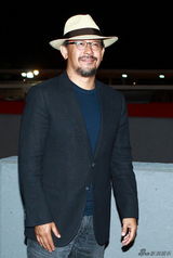 组图：《阳光灿烂的日子》重映 姜文周韵出席