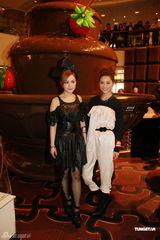 组图：Twins工作密集盼望早放假阿Sa为阿娇写情书