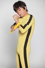 组图：大咖秀走功夫风 谢娜扮叶问维嘉变李小龙