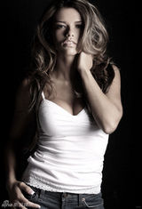 高清组图：性感巴西美女皮拉尔-利玛火辣美图