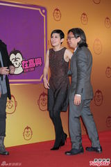 陈可辛吴君如祝寿曾志伟 陈慧琳亮片裙耀眼(图)