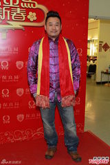 组图：高海宁渴望吸金买房 自称阿姨不愿再爆乳