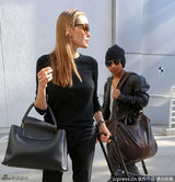 组图：朱莉与养子同返洛杉矶 全黑装扮酷劲十足
