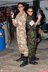 组图：谢天华欲自组工作室 命名“Laughing哥”