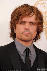 组图：《冰与火》男星小恶魔彼特-丁拉基现身