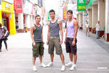 高清组图：港姐港男再战街头 休闲装扮亲和力十足