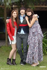 组图：昆凌首次跨足电视剧演出 曾之乔扮男装亮相