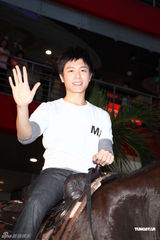 组图：韦礼安自谦非白马王子 不接受床戏