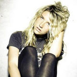 策划：欧美女星素颜PK 向直面现实的女汉子致敬