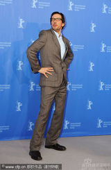 幻灯图集：《犹太人苏斯》记者会 主创亮相柏林