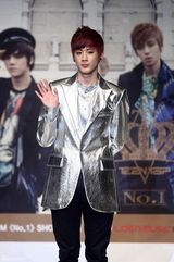 高清组图：韩团TEENTOP劲歌热舞宣告回归