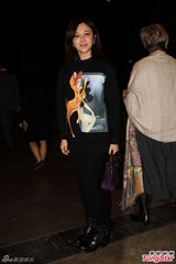 组图：刘嘉玲关之琳朝圣拉丁歌王 梁咏琪捧场