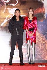 幻灯：《风云2》香港首映 贡米同场未见霆锋表遗憾