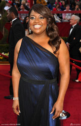 高清组图：雪莉-谢福尔德亮相 宝蓝色礼服低调