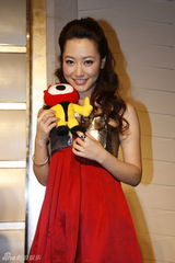 组图：左小青胡歌韩栋白冰主演《苦咖啡》上海开机