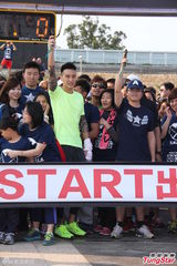 组图：王阳明代言活动出演外星人自曝想当英雄