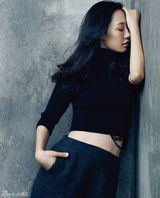 组图：白百何复古封面 扮冷美人展最好时光