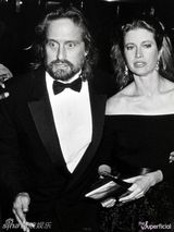 组图：道格拉斯与前妻旧照 为离婚支付4500万