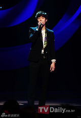 组图：miss A喜获本周《M！Countdown》首位