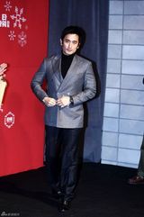 高清组图：韩片《巨塔》VIP首映举行群星捧场