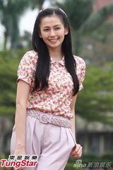 组图：李李仁获奖不加价 平常心看待扛收视