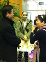 组图：央视蛇年春晚台前幕后