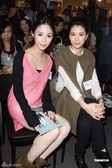 组图：袁咏仪称与张智霖拍戏辛苦 想与黄日华擦火花