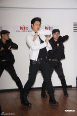 高清：潘玮柏新造型首度曝光 对蔡依林selina有好感