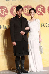 组图：《白蛇传说》首映 杨子扬言票房三亿不封顶