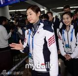 组图：韩国花滑公主金妍儿抵达索契遭围堵