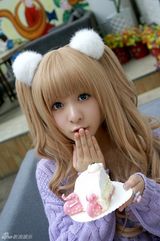 组图：16岁徐娇COS动漫美少女 假小子华丽变身