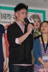 组图：陈豪不愿夫妻拍戏 传廖碧儿有新欢拒回应