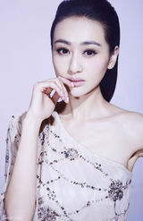 组图：李雯雯最新写真 婉约典雅显高贵气质