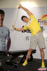 组图：蔡依林男友亮相 阳光俊朗帅气十足