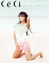 高清组图：SISTAR19沙滩写真湿身性感
