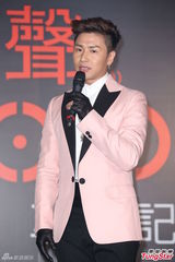 组图：欧弟(欧汉声)重返歌坛 贾静雯站台不客气吐槽